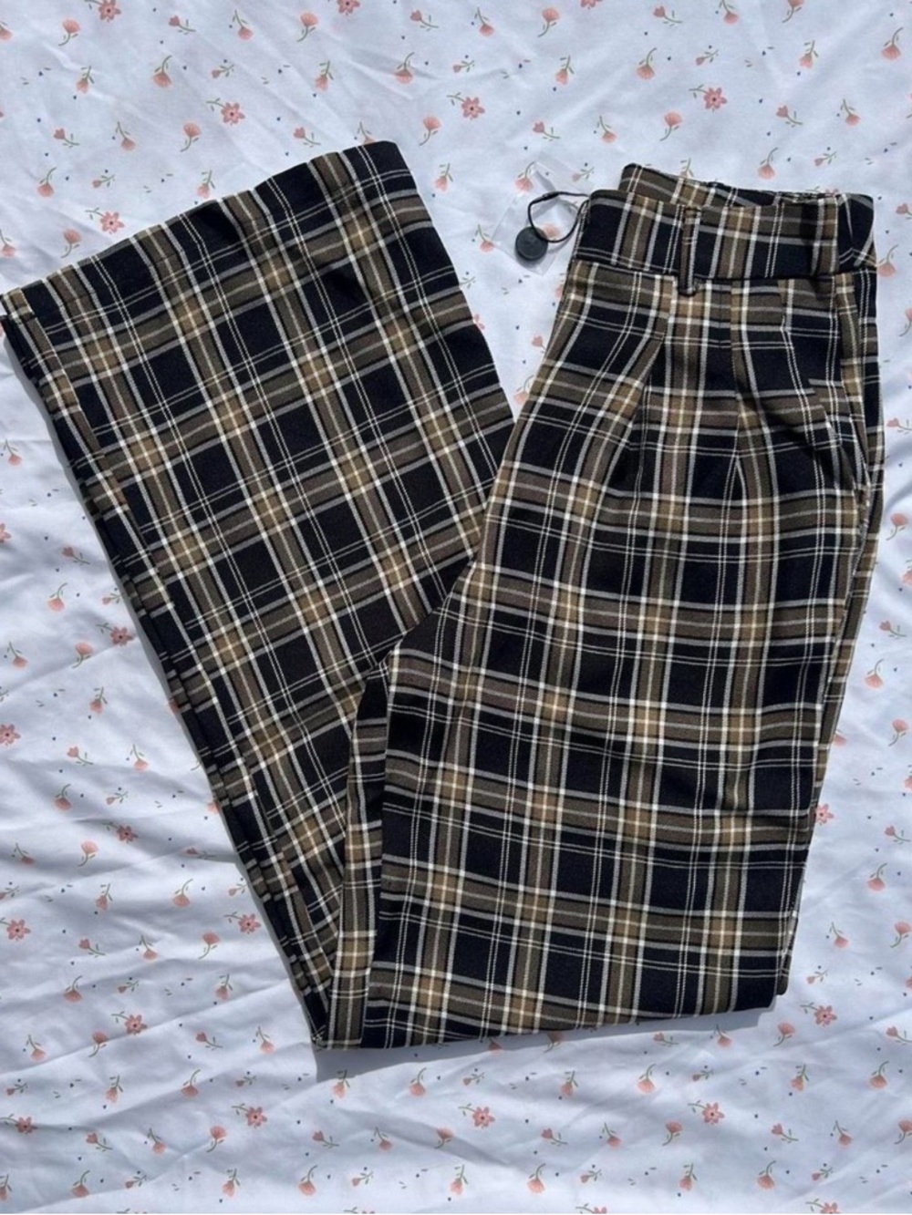 High Waisted, Wide Leg Plaid Trousers — Black & Brown